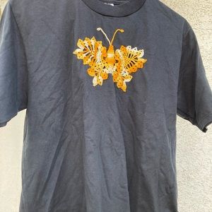Butterfly tee